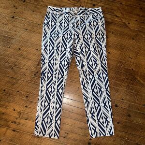 Banana Republic artsy blue & white size 6 business casual slacks